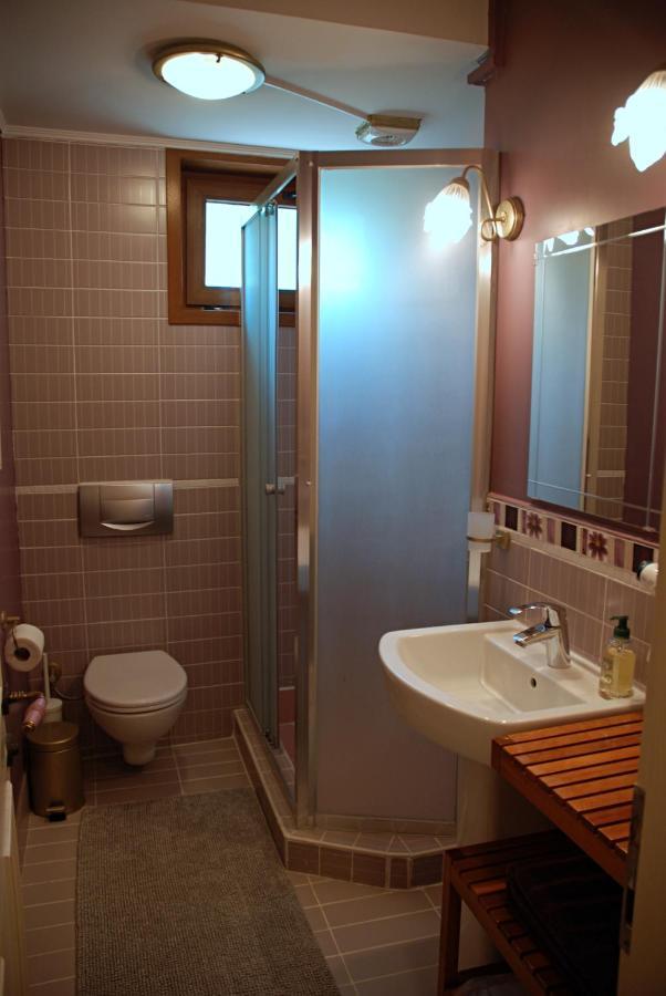 L'Isola Guesthouse (Adults Only) Χάλκη Εξωτερικό φωτογραφία