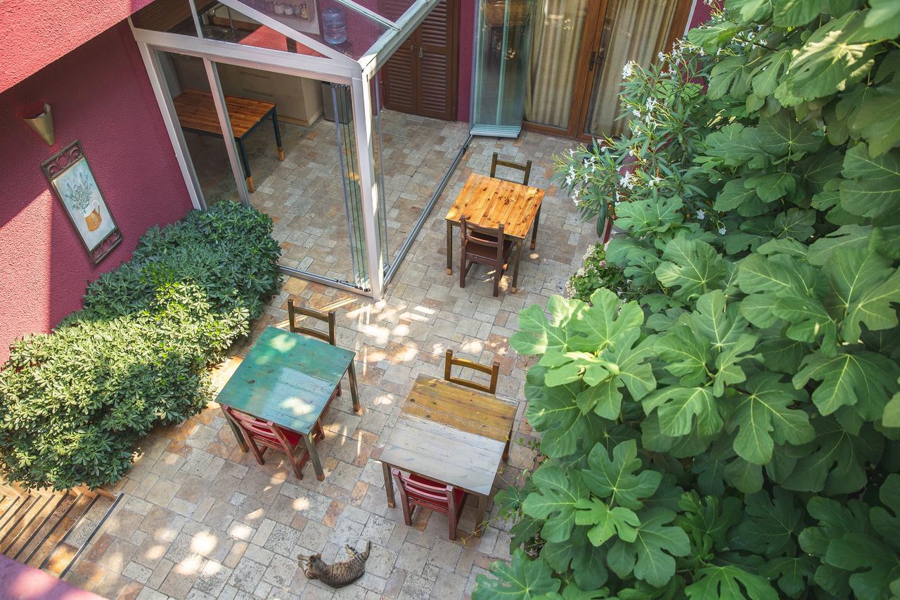 L'Isola Guesthouse (Adults Only) Χάλκη Εξωτερικό φωτογραφία