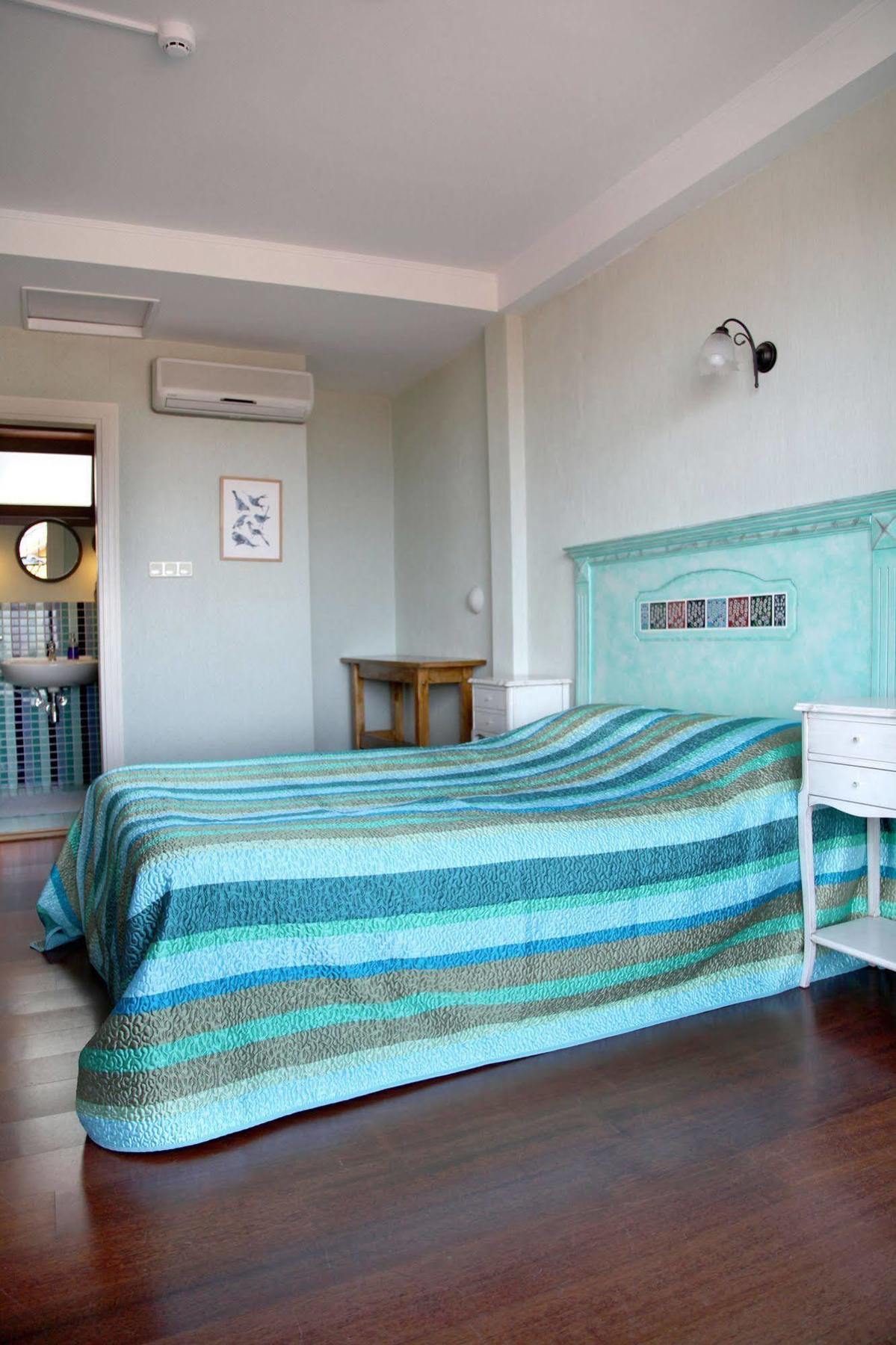 L'Isola Guesthouse (Adults Only) Χάλκη Εξωτερικό φωτογραφία
